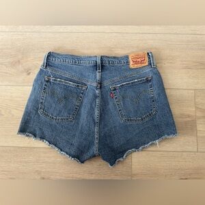 Vintage 501 Levi's Women's Classic Blue Jean Shorts 🩳